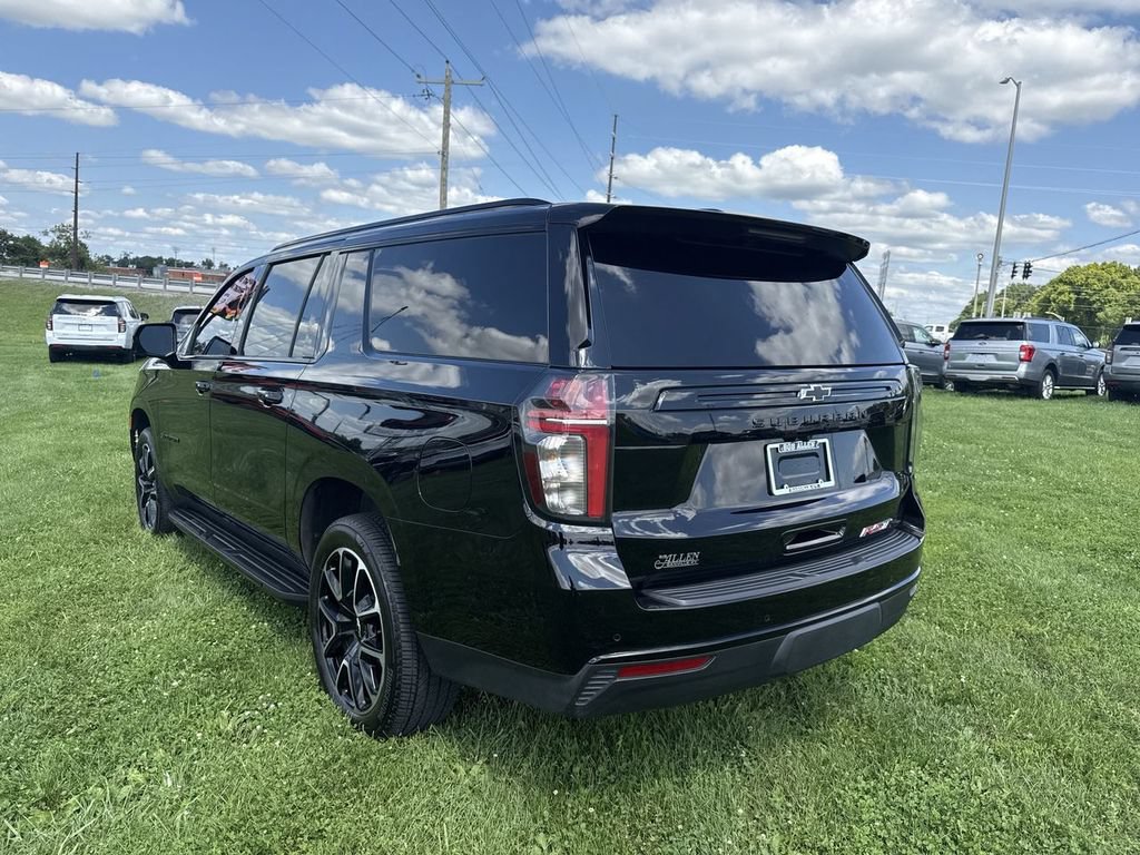 Used 2024 Chevrolet Suburban RST w/ Luxury Package AWD/4WD image 12