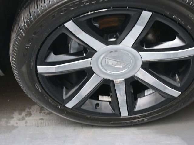 Used 2017 Cadillac Escalade Premium Luxury image 31