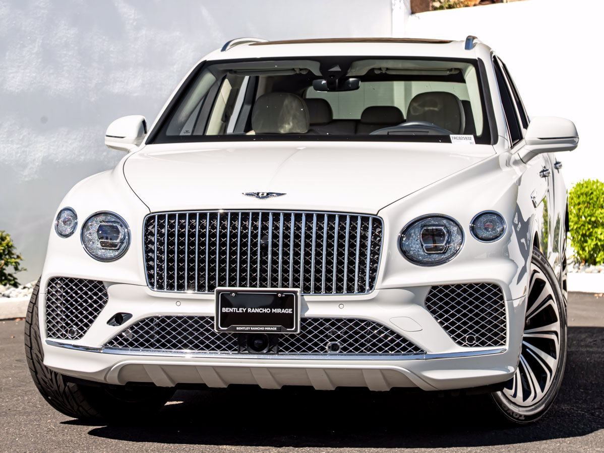 Certified 2024 Bentley Bentayga AWD/4WD image 7