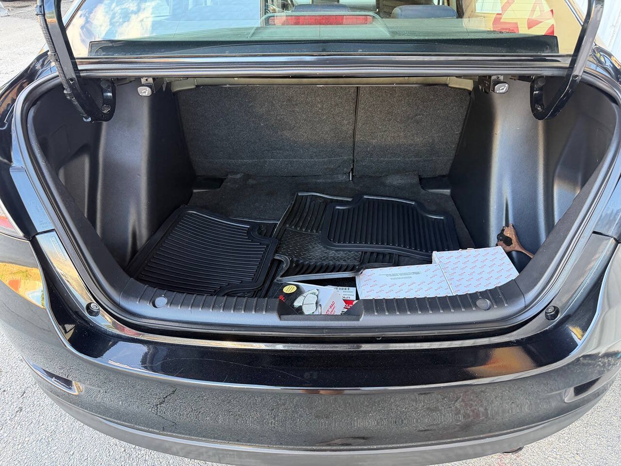 Used 2016 Scion iA FWD image 25