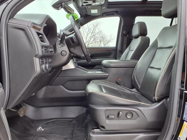 Used 2021 Chevrolet Tahoe Premier w/ Premium Package image 19