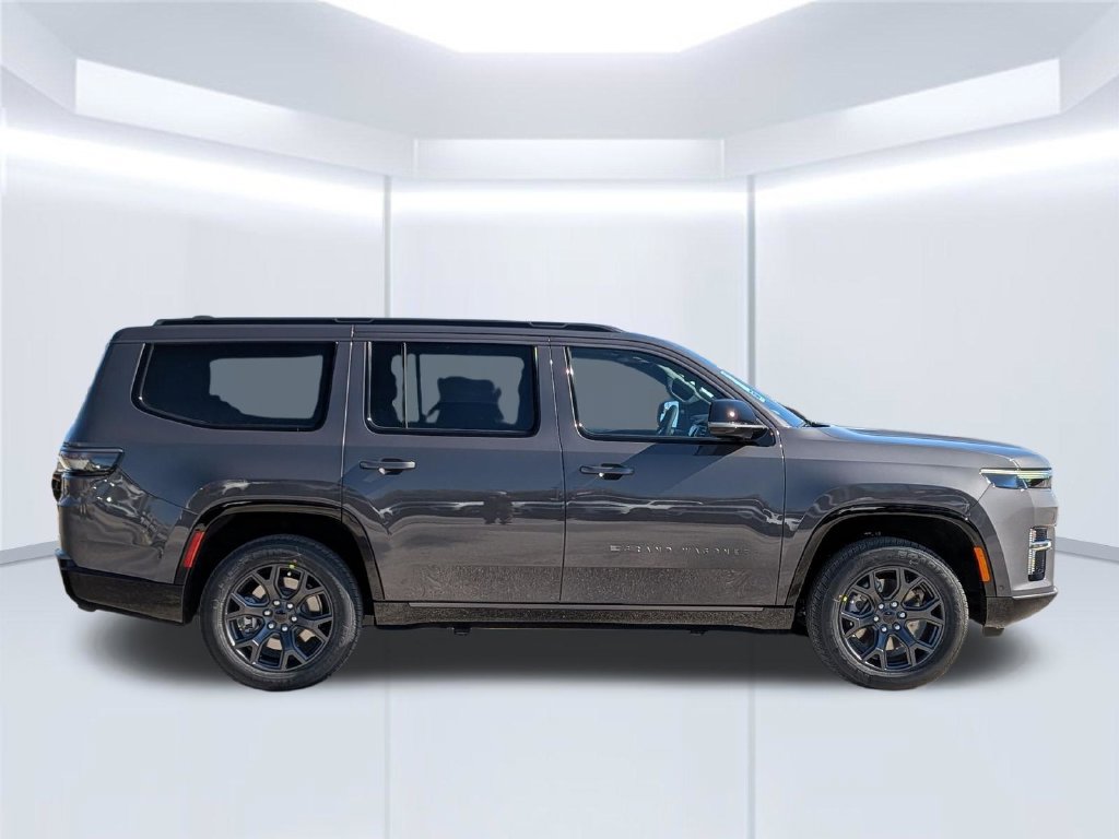 New 2026 Jeep Grand Wagoneer Limited w/ Premium Group II AWD/4WD image 8
