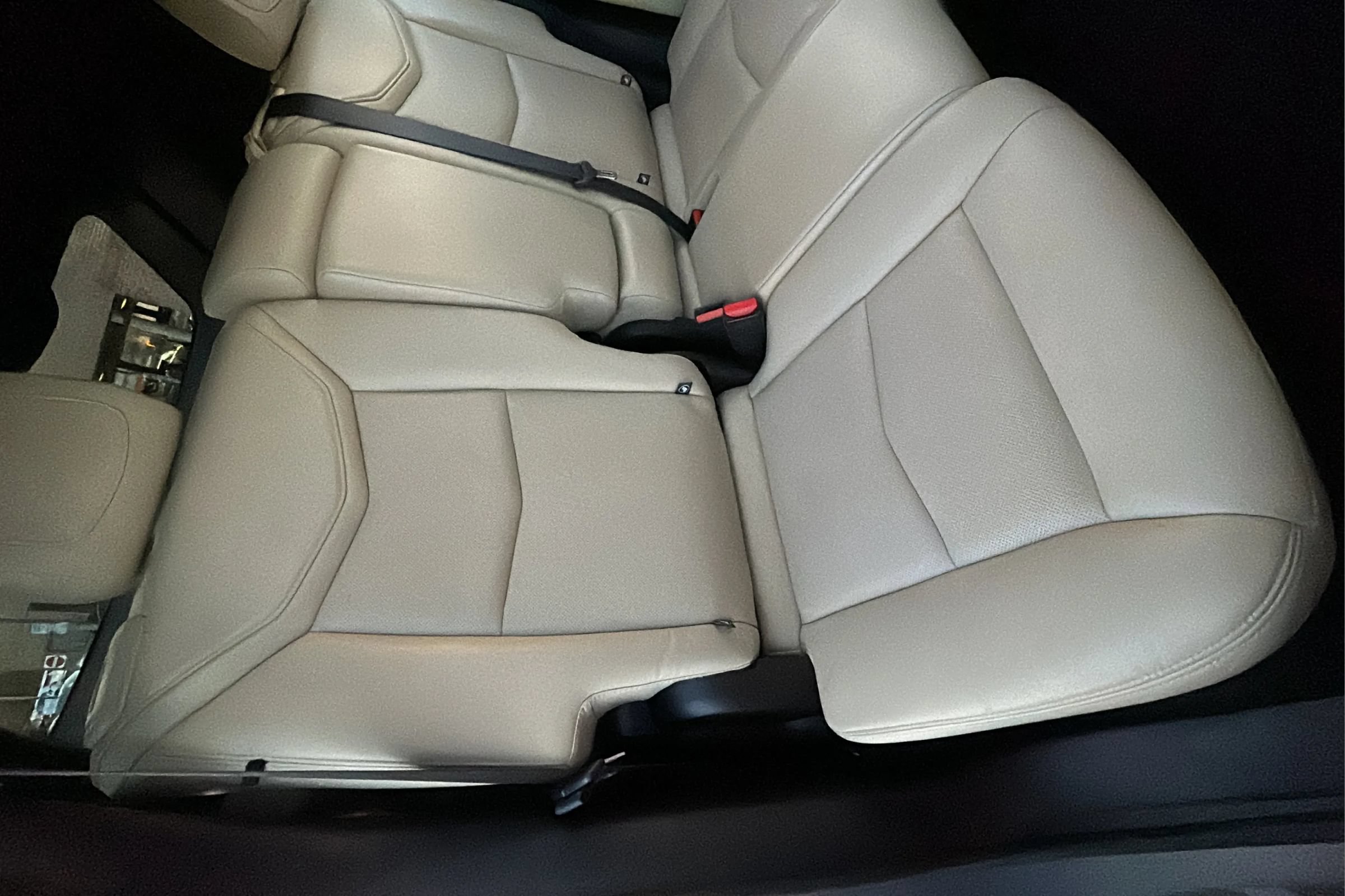 Used 2018 Cadillac XT5 Luxury w/ Driver Awareness Package AWD/4WD image 26