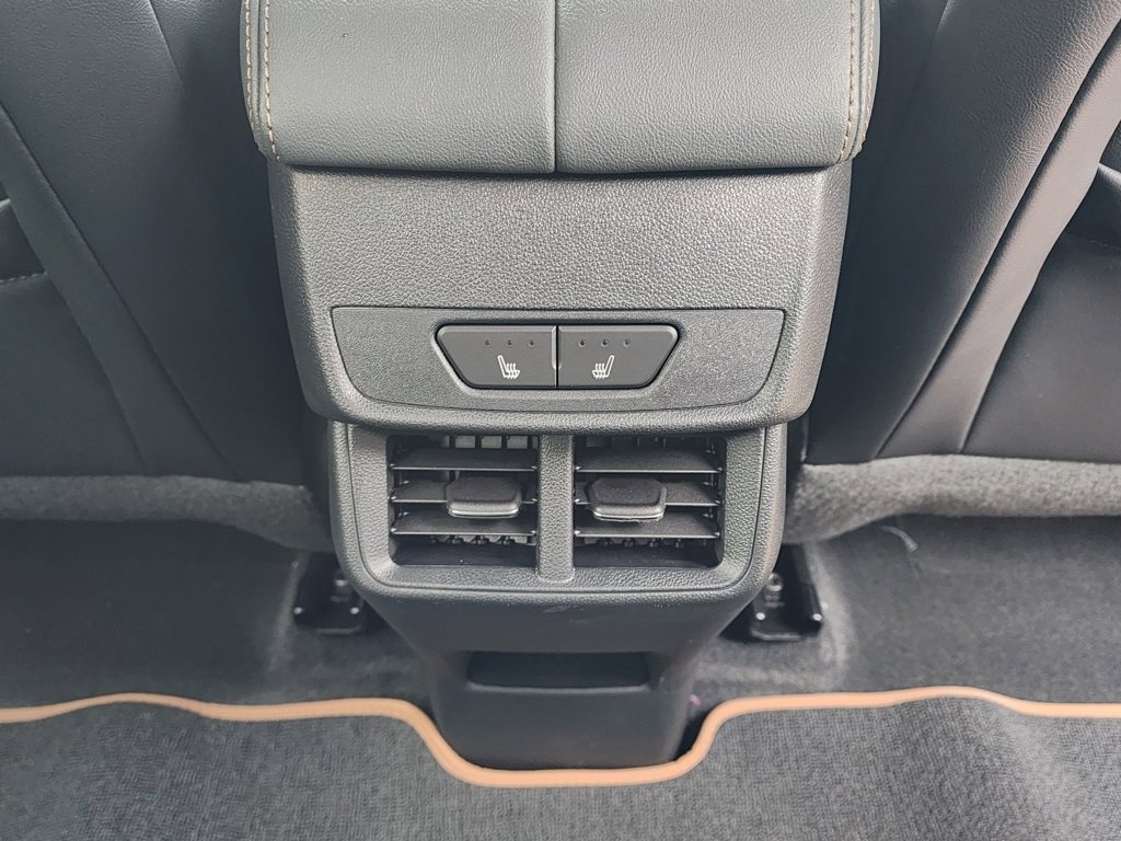 New 2026 GMC Terrain AT4 w/ Convenience Package III image 47