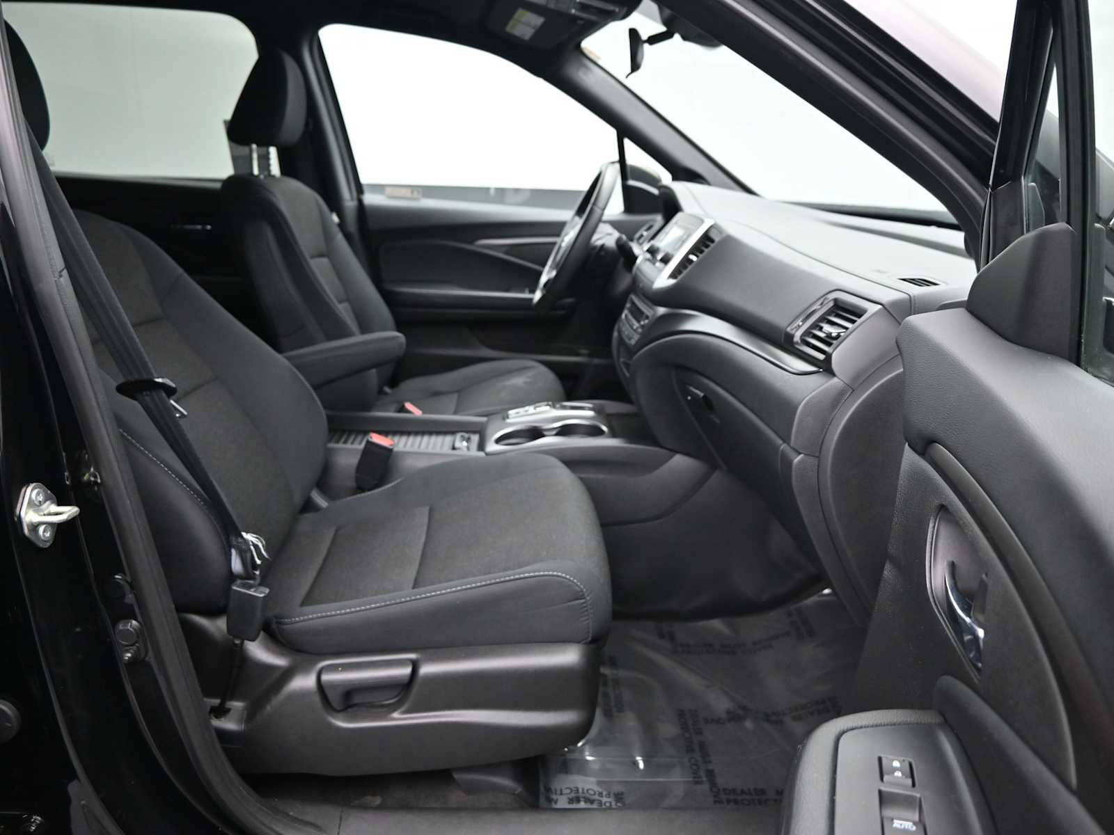 Used 2019 Honda Passport Sport image 11