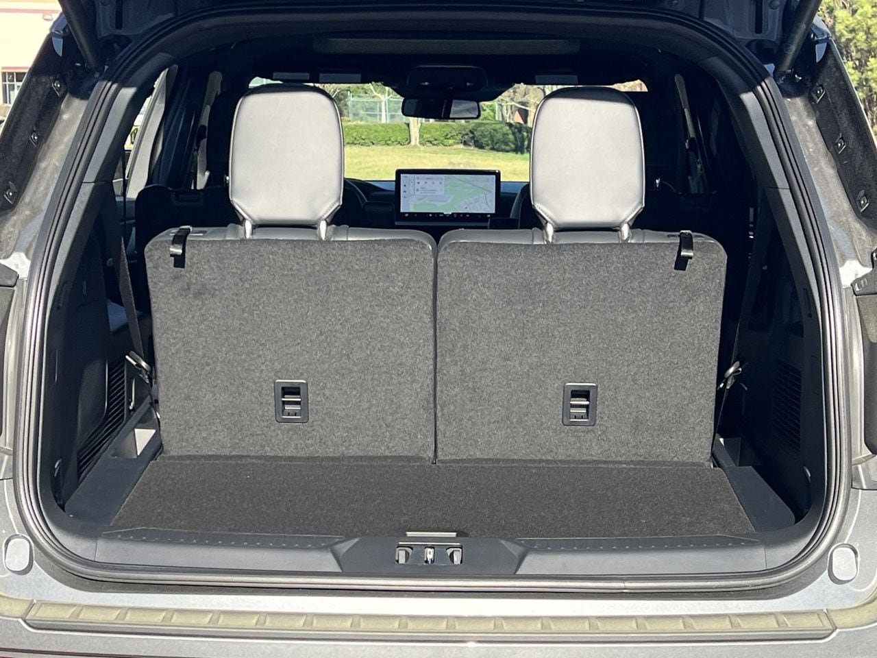 New 2026 Ford Explorer ST RWD image 24