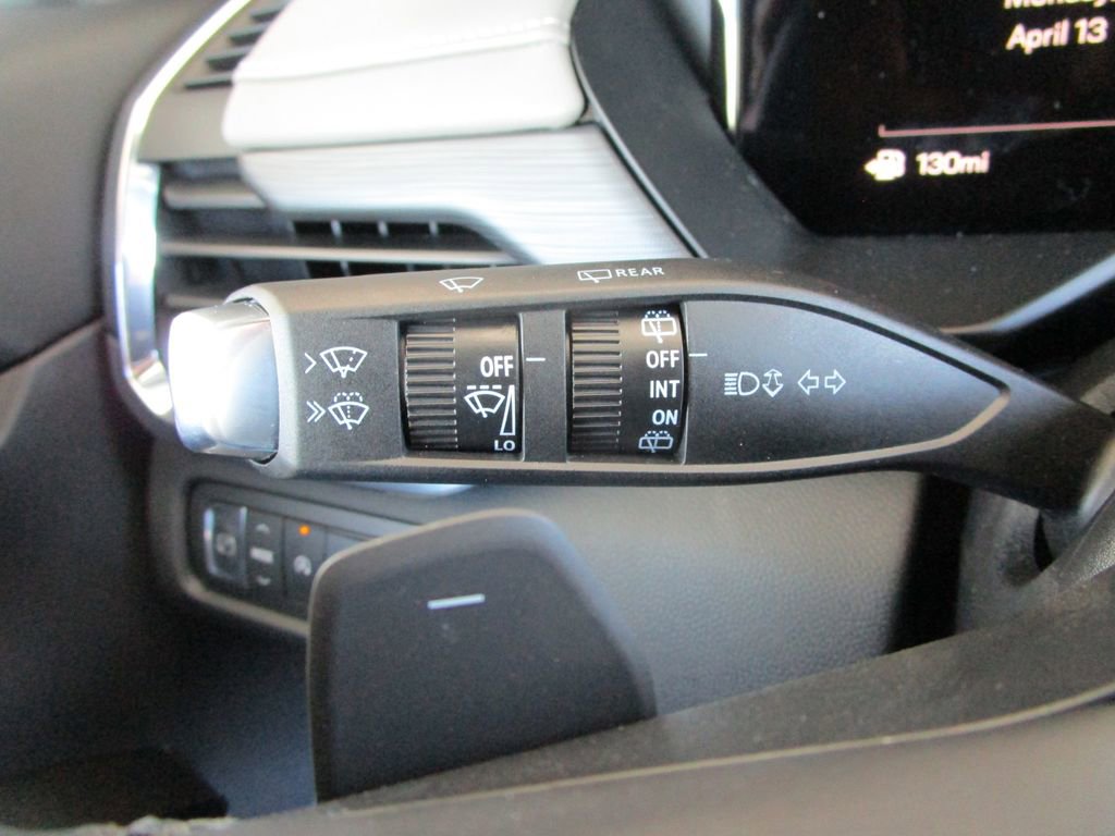 New 2026 GMC Acadia Elevation image 33