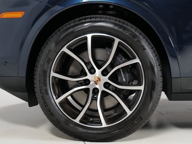 New 2026 Porsche Cayenne AWD/4WD image 33