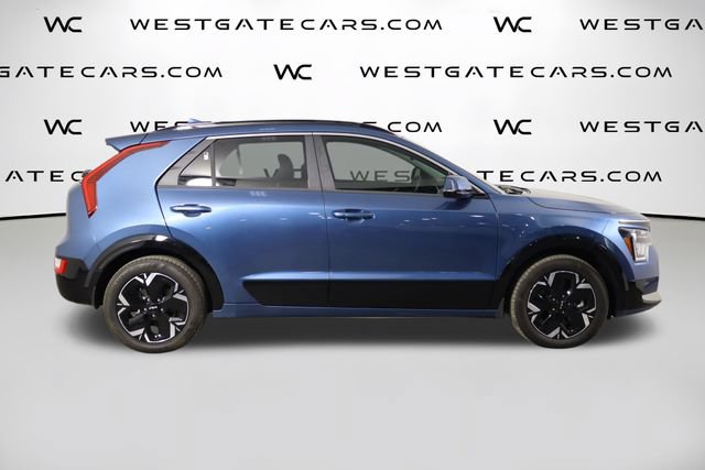 Certified 2024 Kia Niro Wind FWD image 45