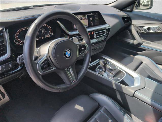 Used 2022 BMW Z4 M40i w/ Premium Package RWD image 13