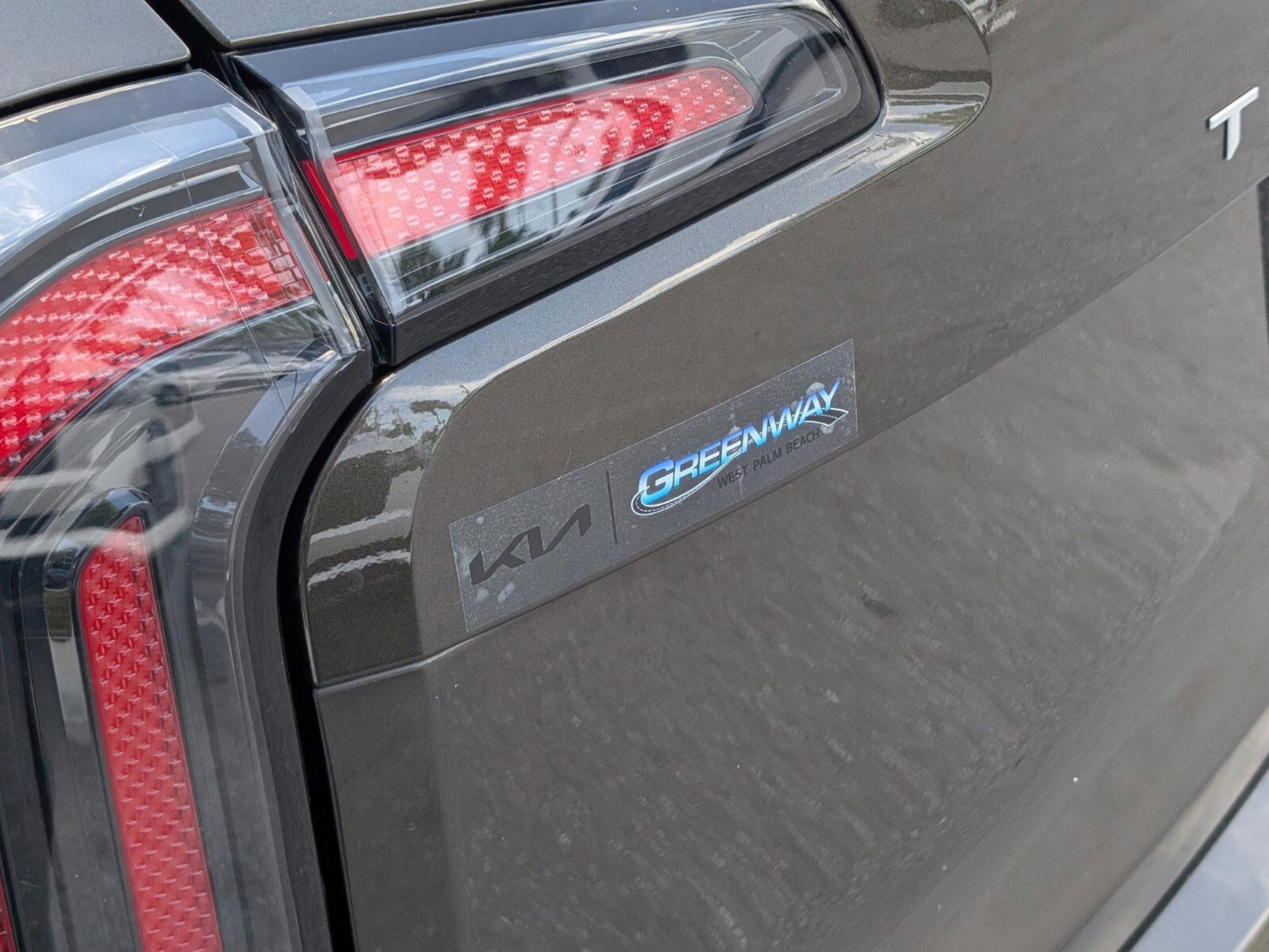 Used 2024 Kia Telluride SX FWD image 34