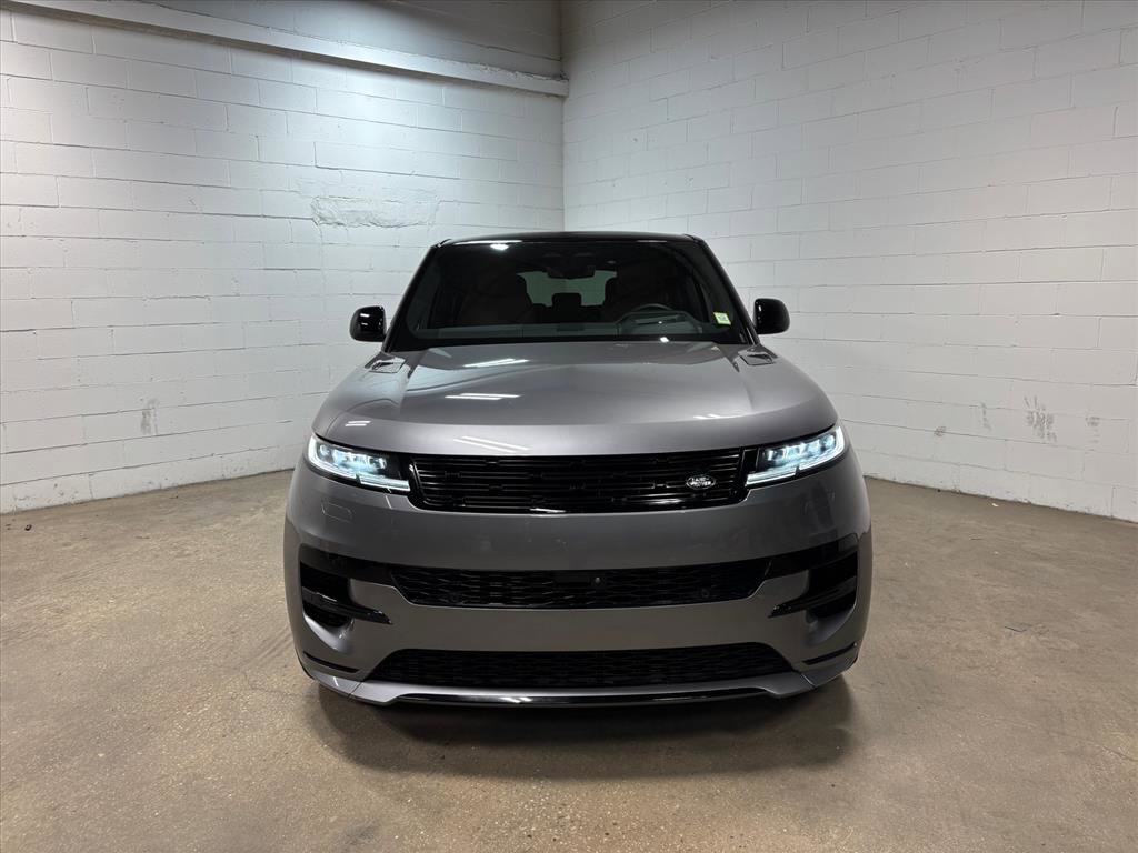 Used 2024 Land Rover Range Rover Sport Autobiography image 3