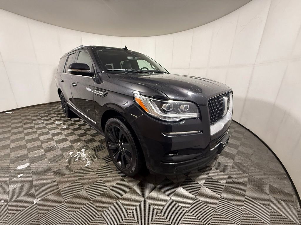 Certified 2023 Lincoln Navigator Reserve image 5