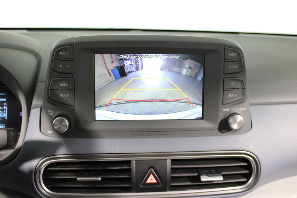 Used 2021 Hyundai Kona Limited w/ Cargo Package FWD image 18
