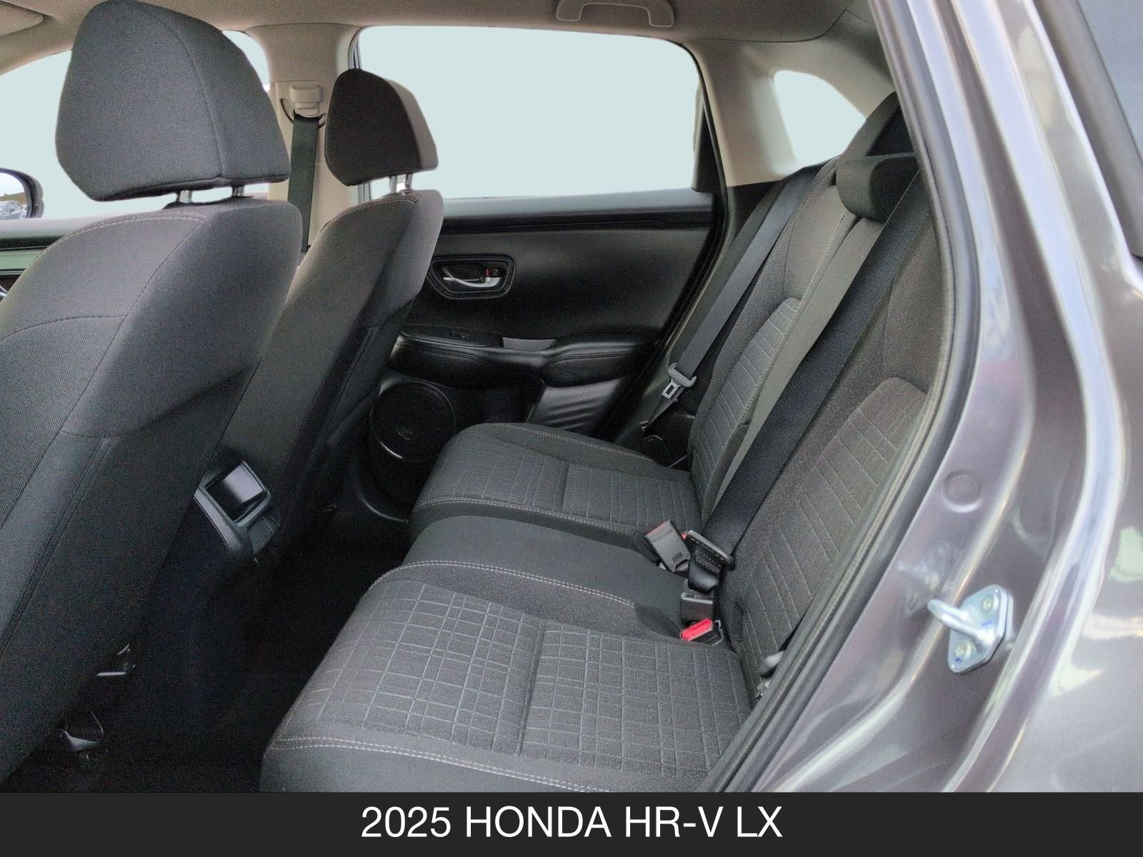 Used 2025 Honda HR-V LX image 16
