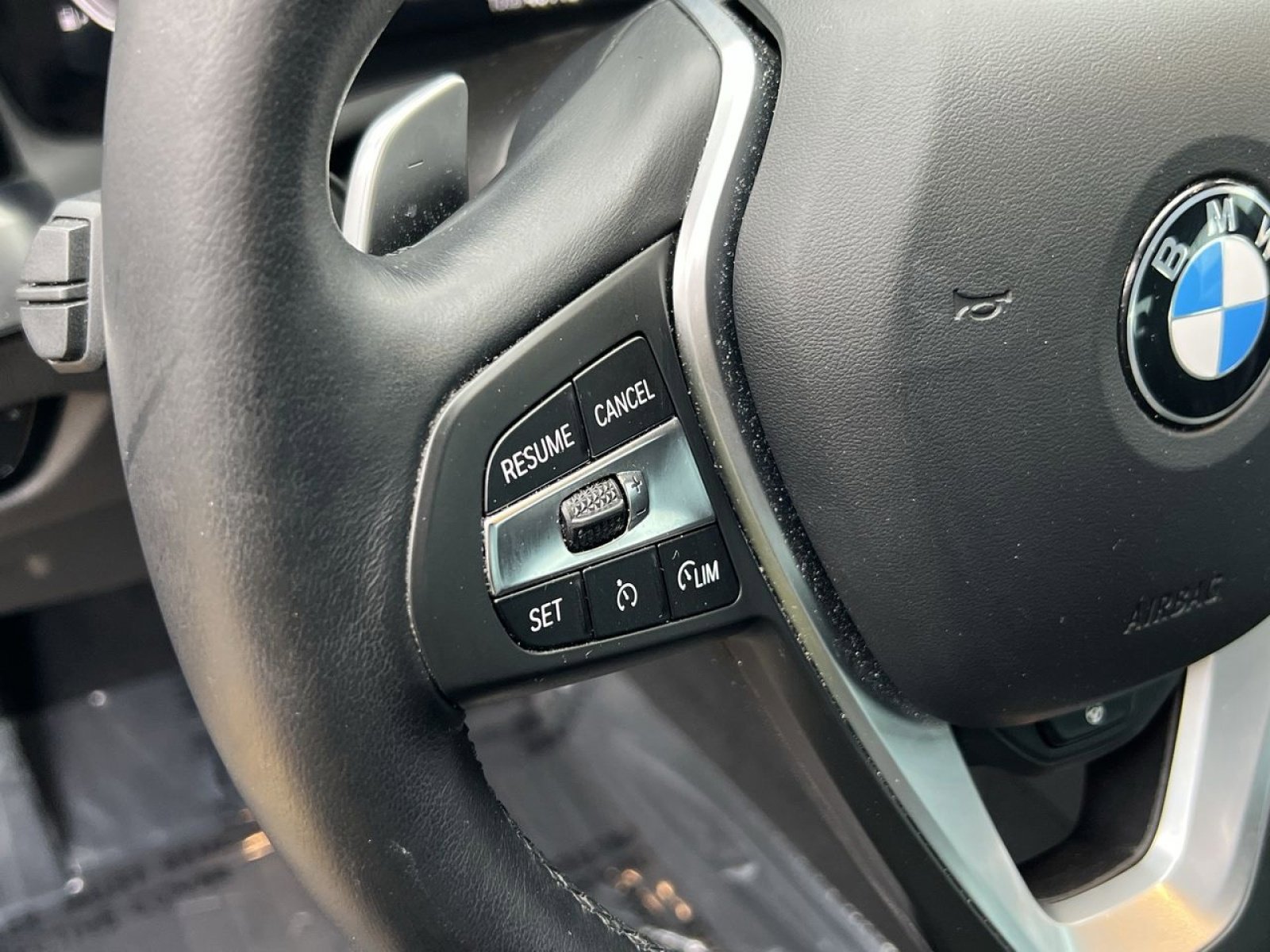 Used 2021 BMW 330e xDrive w/ Executive Package image 34