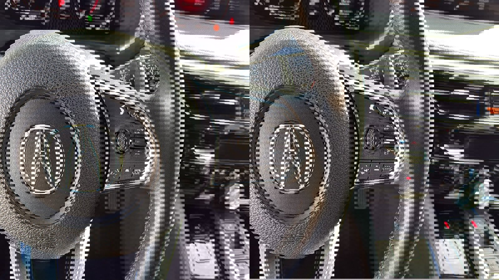 Used 2023 Acura MDX SH-AWD image 15