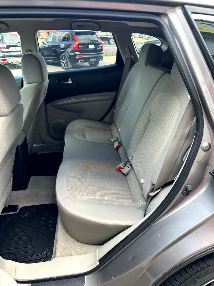 Used 2013 Nissan Rogue S image 14