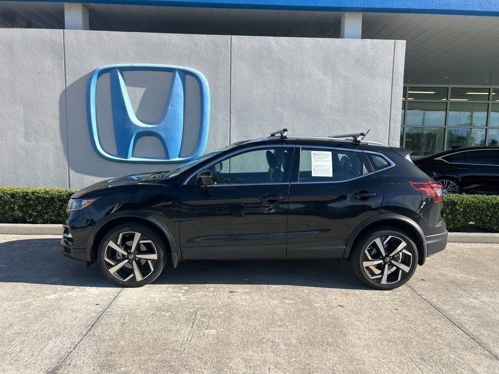 Used 2022 Nissan Rogue Sport SL image 5
