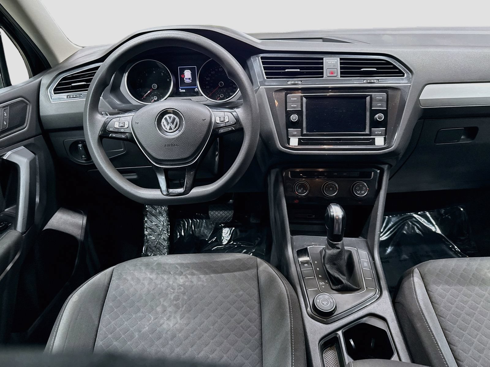 Used 2019 Volkswagen Tiguan S w/ 3rd Row Seat Package AWD/4WD image 23