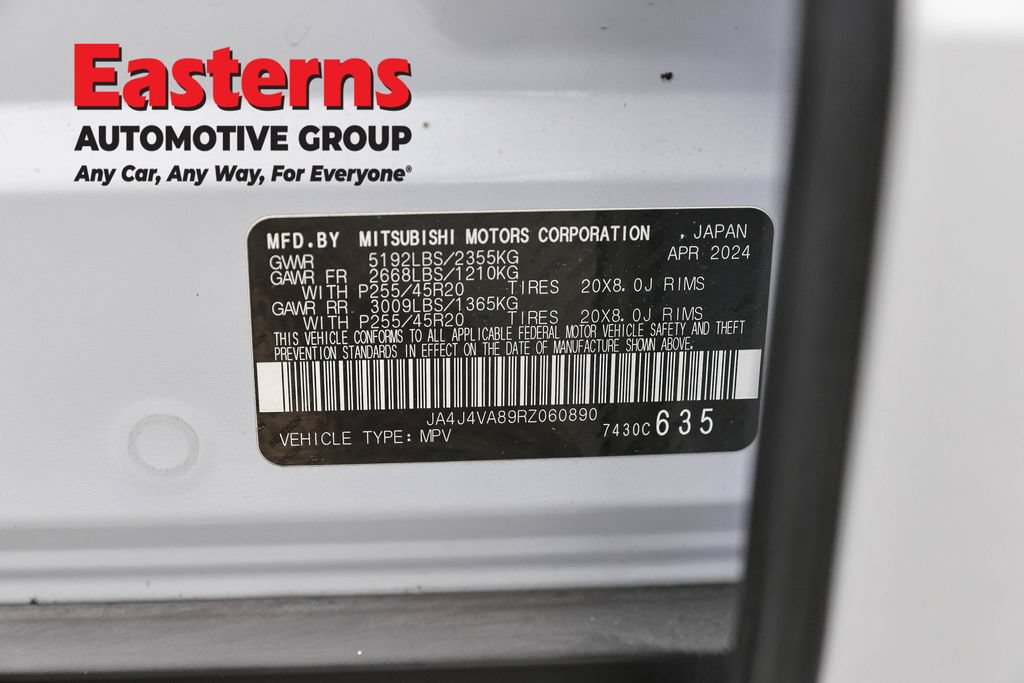 Used 2024 Mitsubishi Outlander SE AWD/4WD image 35