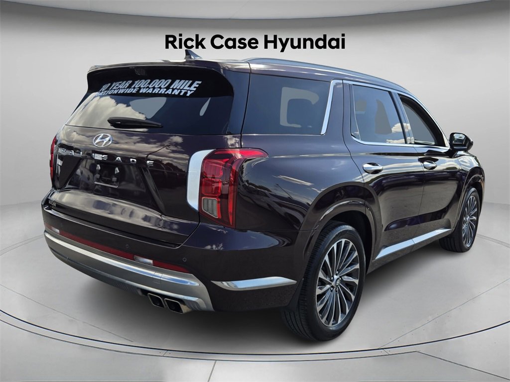 Used 2024 Hyundai Palisade Calligraphy image 7