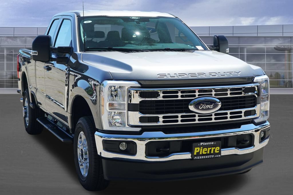 New 2026 Ford F350 XLT AWD/4WD image 2