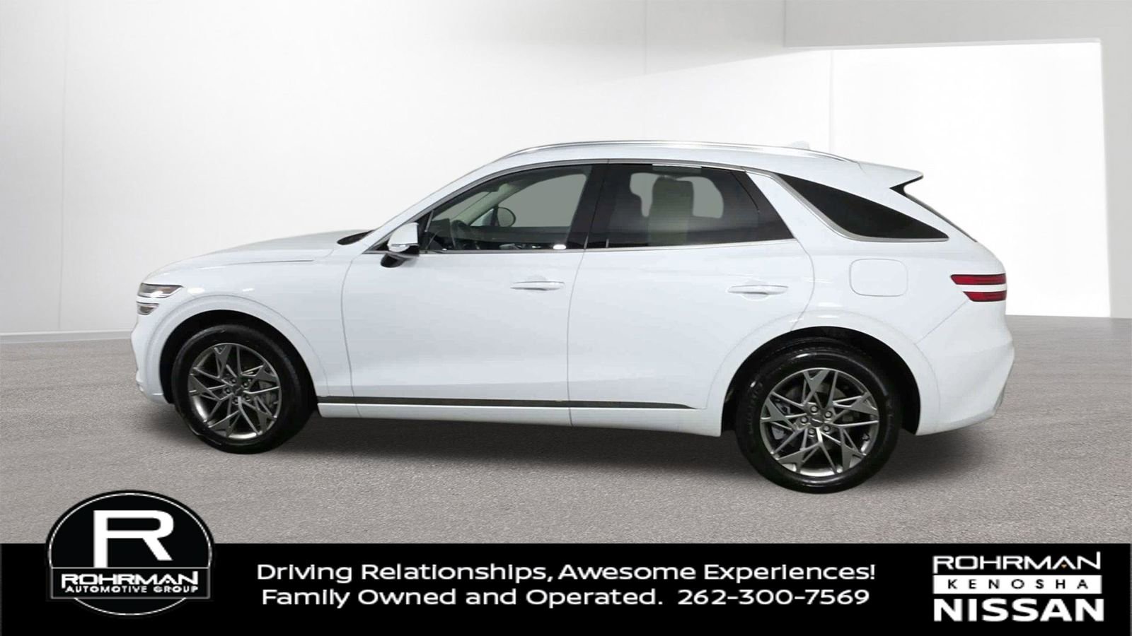 Used 2025 Genesis GV70 2.5T image 5