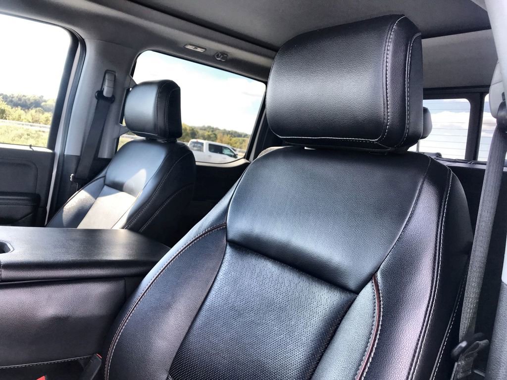 Used 2023 Ford F250 Lariat w/ Tremor Off-Road Package image 11