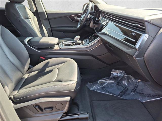 Used 2024 Audi Q7 3.0T Premium Plus AWD/4WD image 23