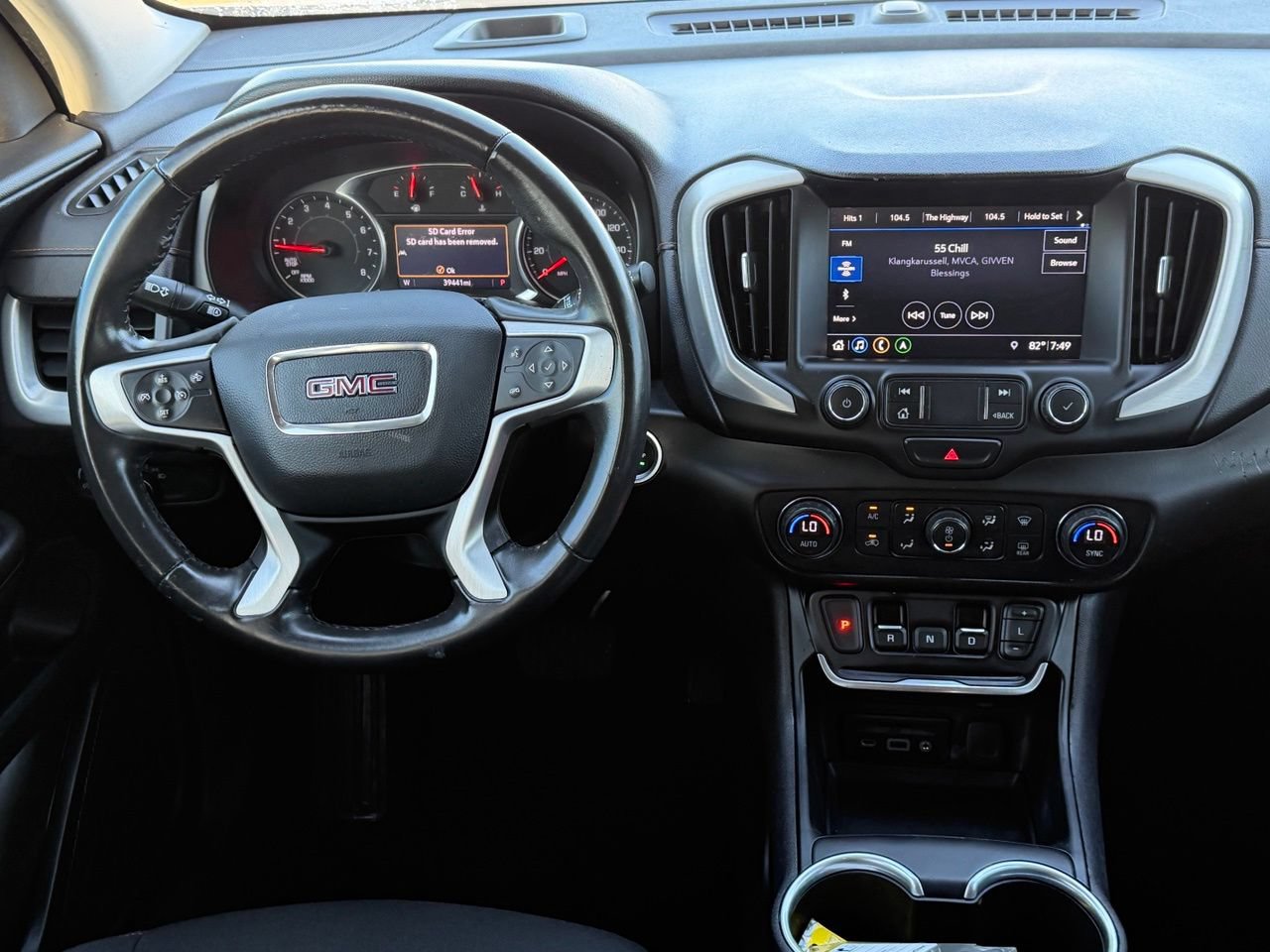 Used 2020 GMC Terrain SLE w/ Driver Convenience Package FWD image 13
