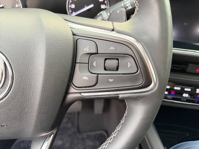 Used 2023 Buick Envision Avenir AWD/4WD image 24