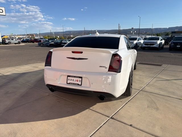 Used 2023 Chrysler 300 C RWD image 7