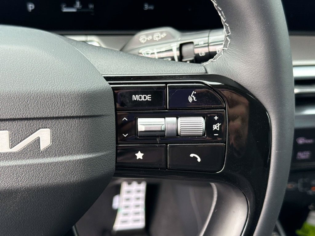 New 2026 Kia Sorento SX FWD image 25