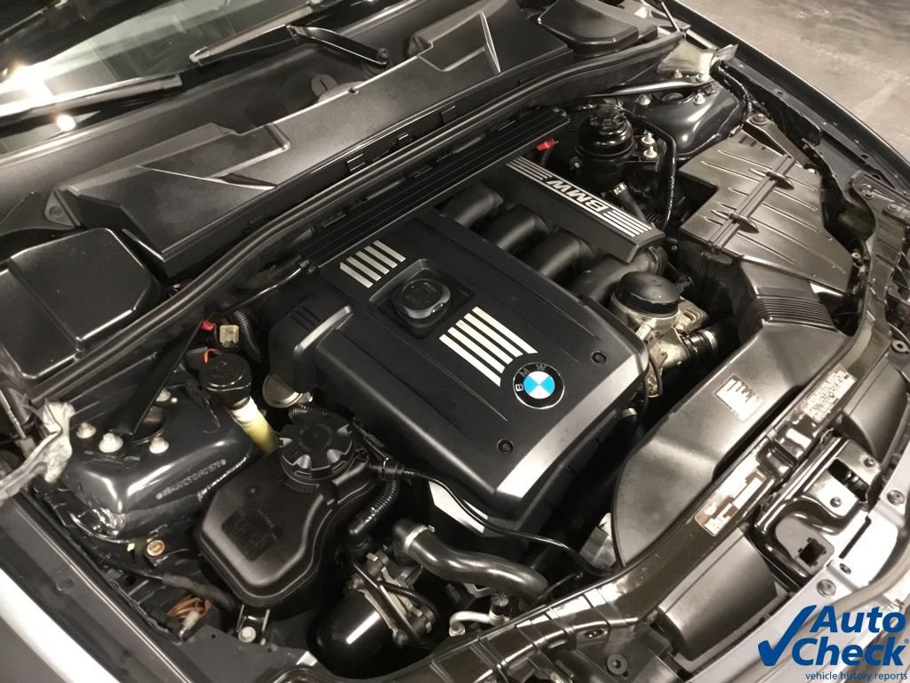 Used 2013 BMW 128i Convertible RWD image 43