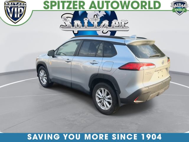 Used 2023 Toyota Corolla Cross LE AWD/4WD image 7