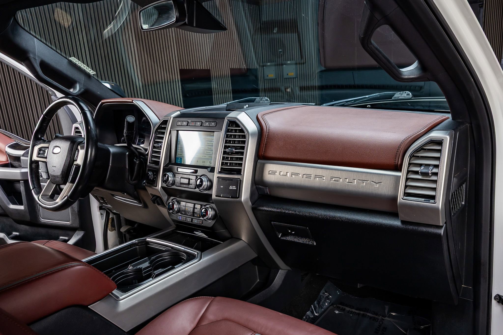 Used 2019 Ford F250 Platinum w/ Platinum Ultimate Package AWD/4WD image 18