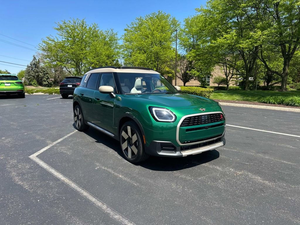 New 2025 MINI Cooper Countryman S w/ Comfort Package Max image 1