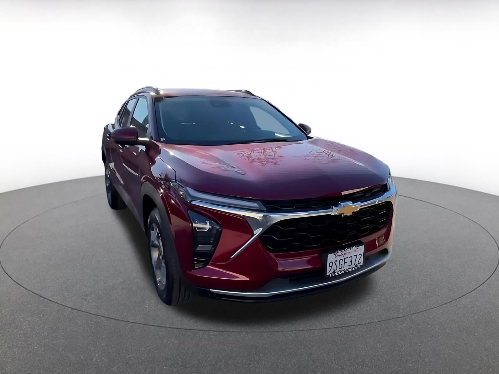 Used 2025 Chevrolet Trax LT image 3