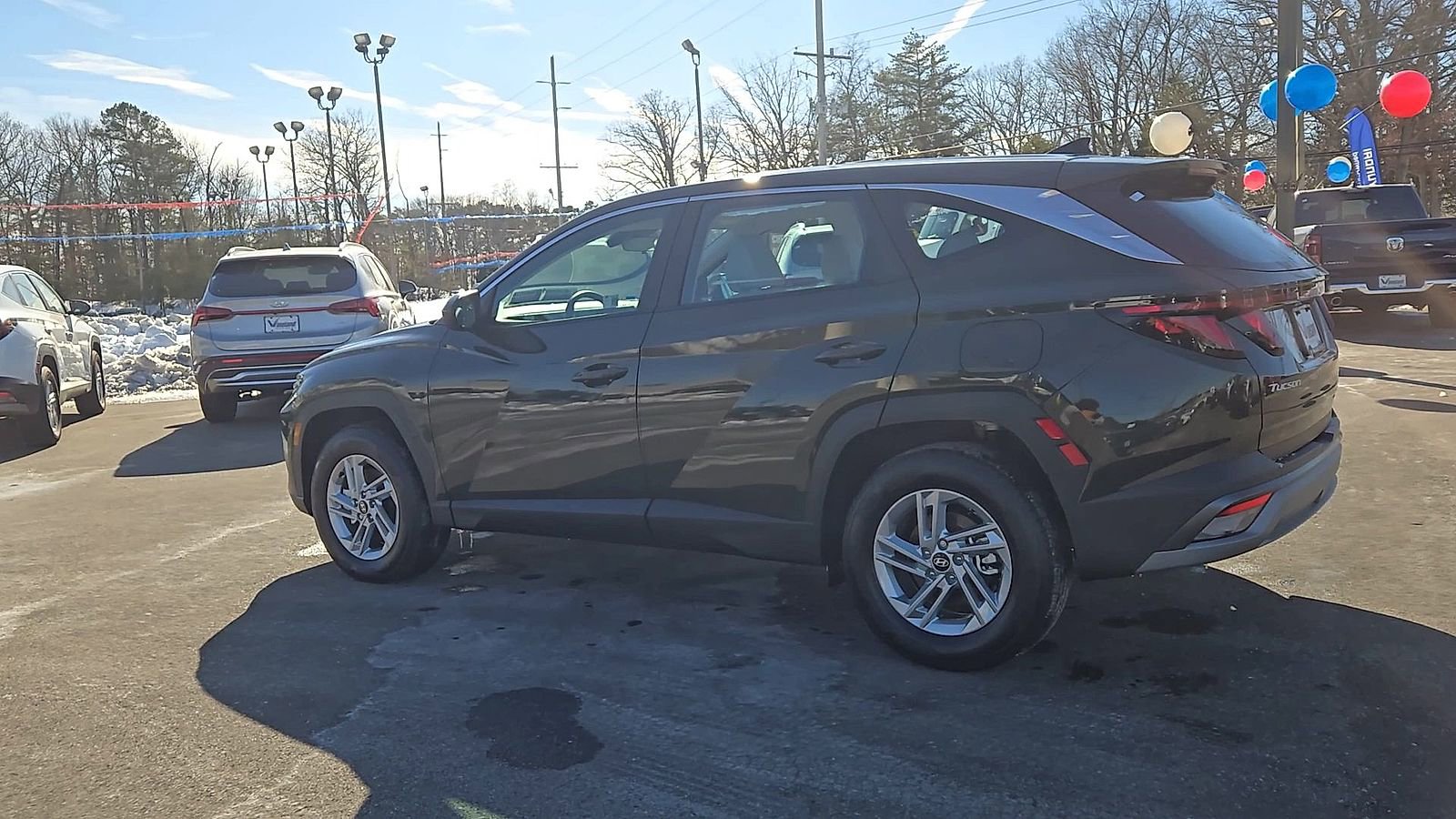 Used 2025 Hyundai Tucson SE image 6