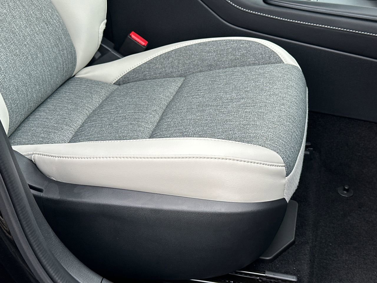 New 2026 MAZDA CX-30 AWD 2.5 S image 13