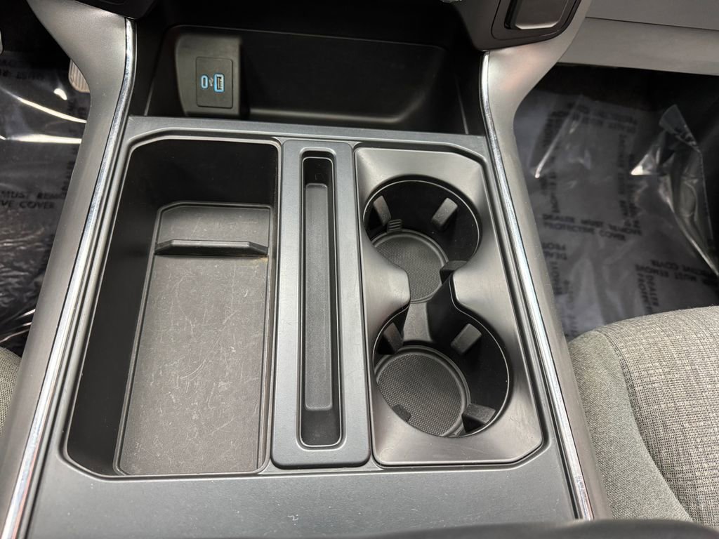 Certified 2021 Ford F150 XLT w/ Equipment Group 302A High image 18