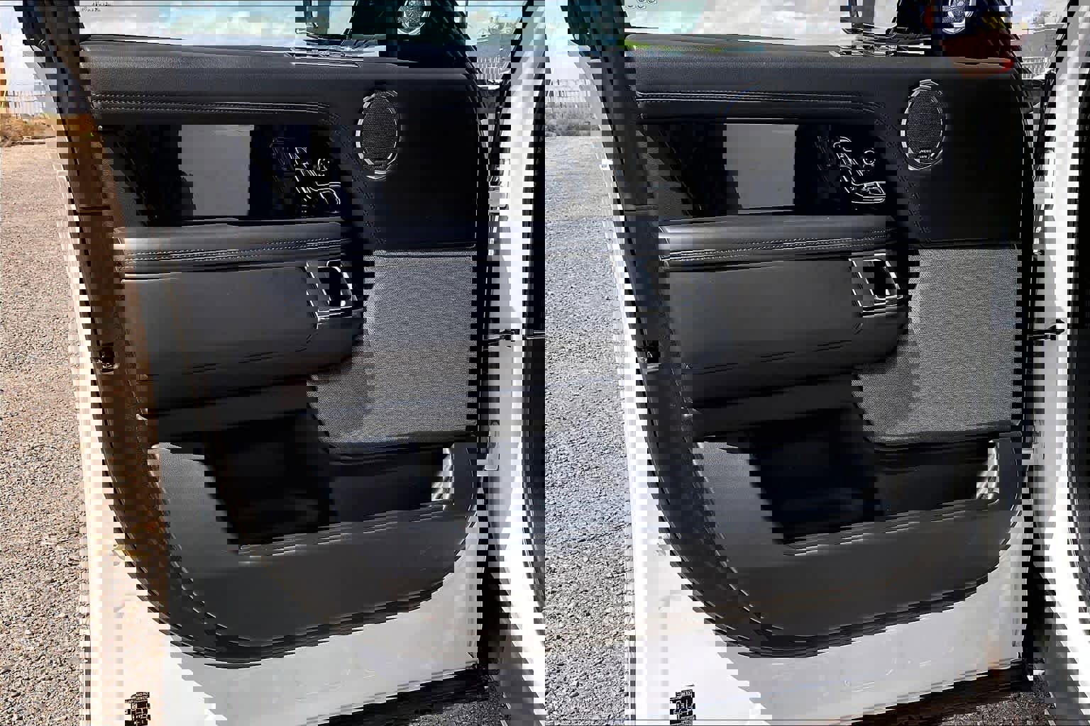 Used 2022 Land Rover Range Rover Westminster Edition image 21