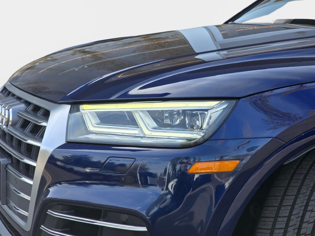 Used 2018 Audi SQ5 Premium Plus w/ S Sport Package AWD/4WD image 36