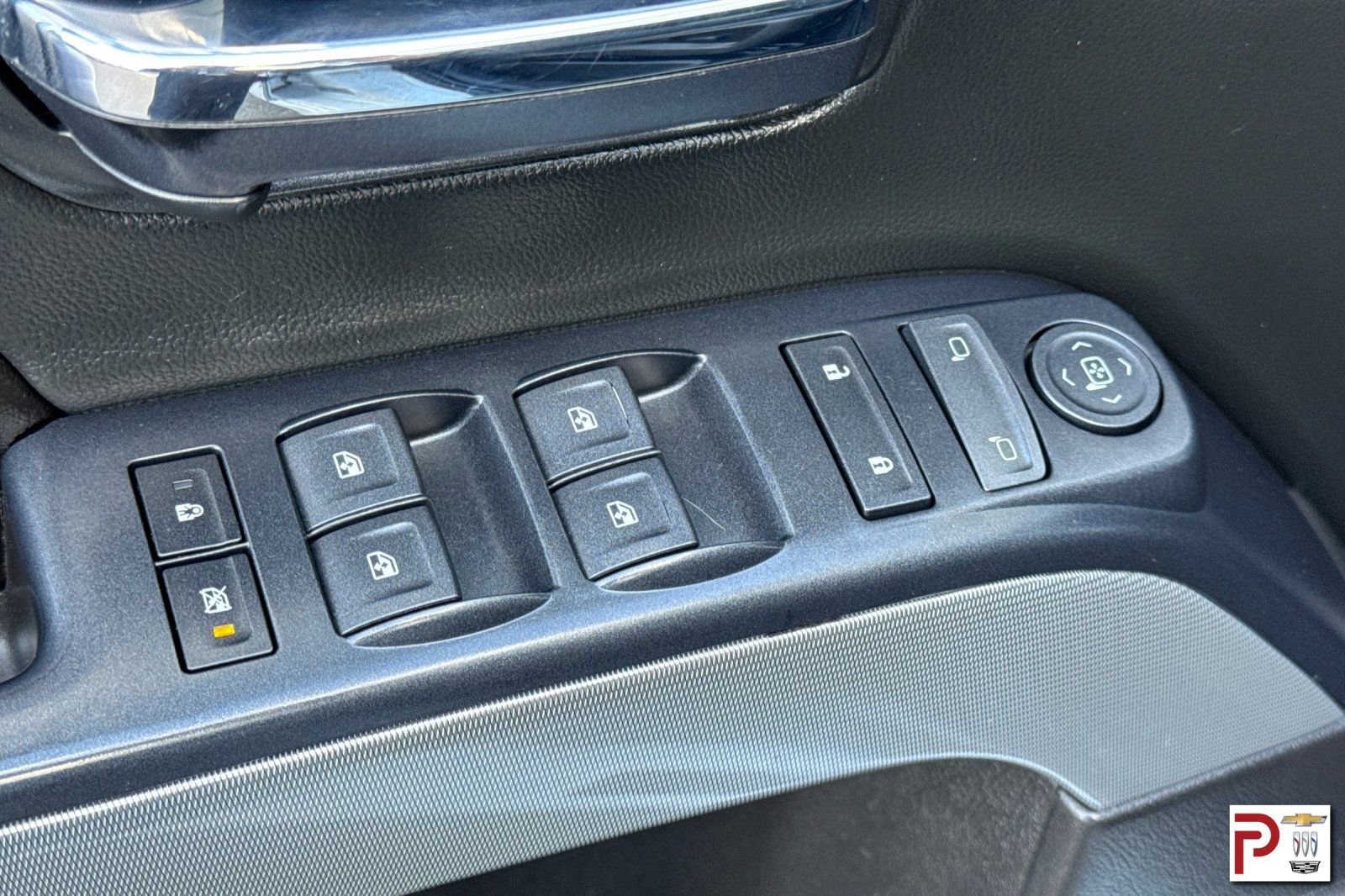 Used 2017 Chevrolet Silverado 1500 LT w/ All Star Edition AWD/4WD image 13