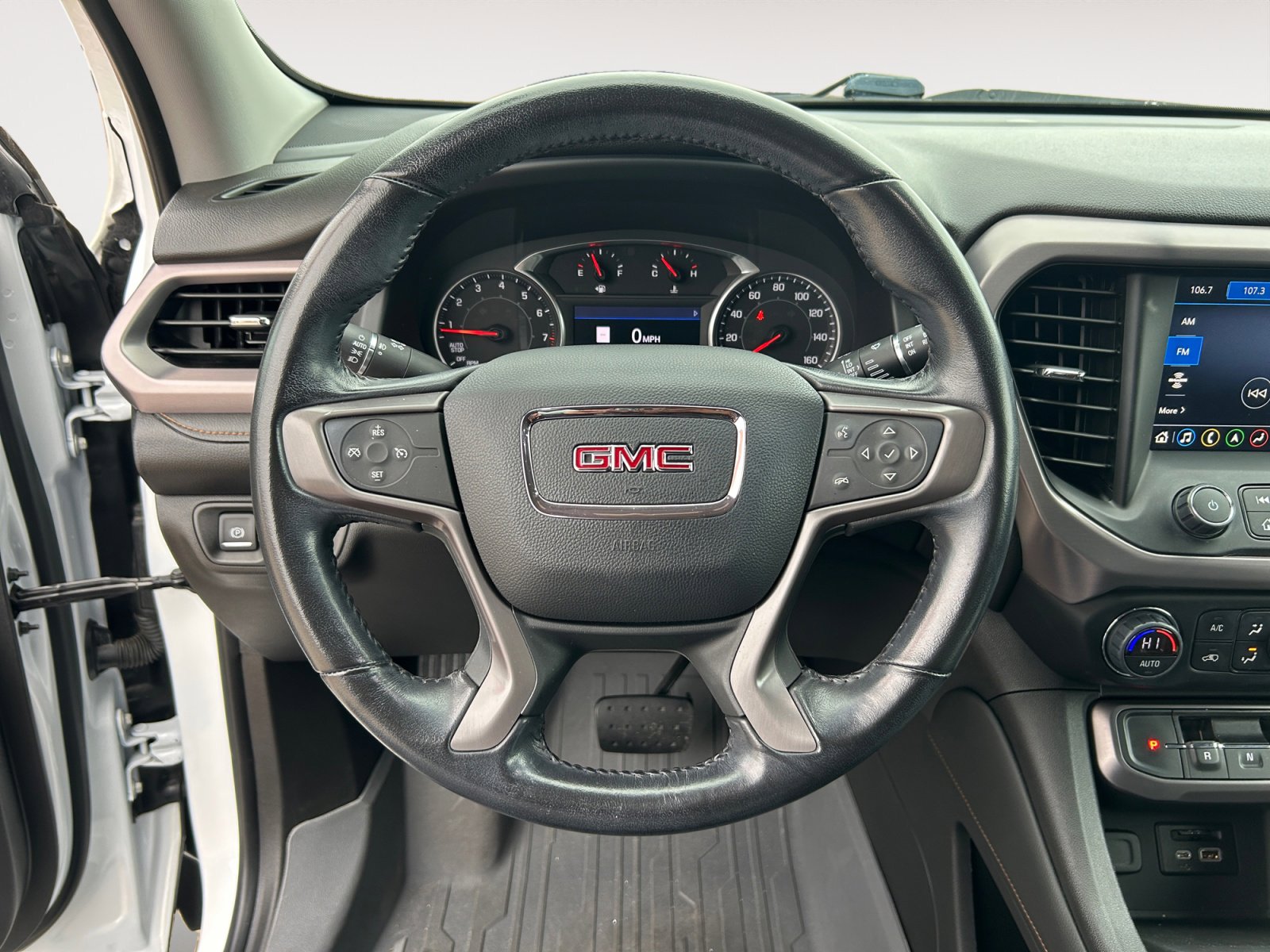 Used 2020 GMC Acadia AT4 image 13