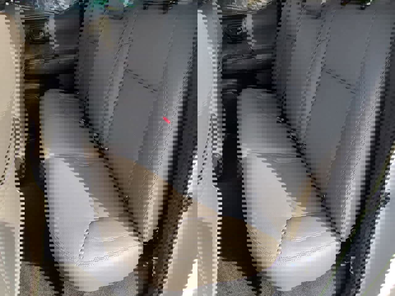 Used 2022 Toyota Tacoma SR image 19