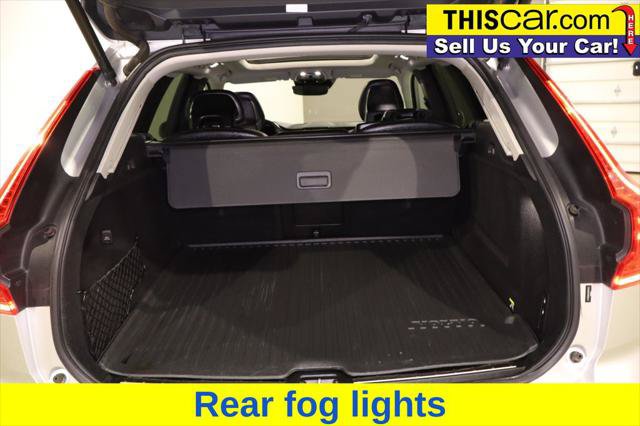 Used 2019 Volvo XC60 T5 Momentum w/ Premium Package FWD image 25