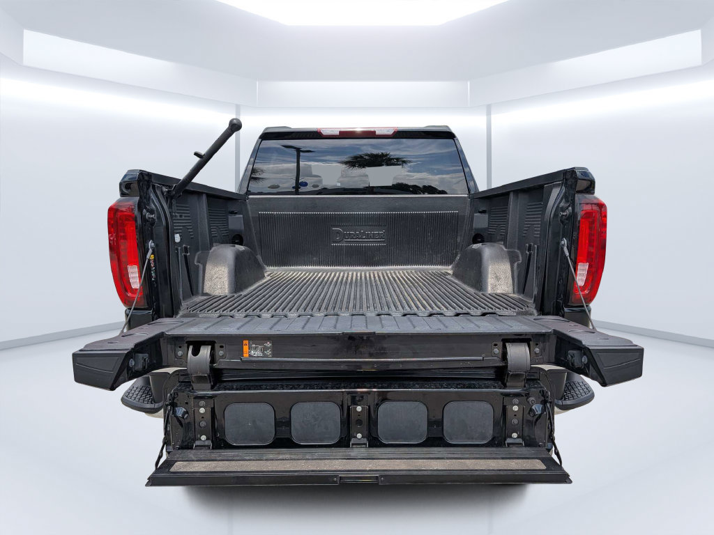 Used 2025 GMC Sierra 1500 SLT RWD image 19