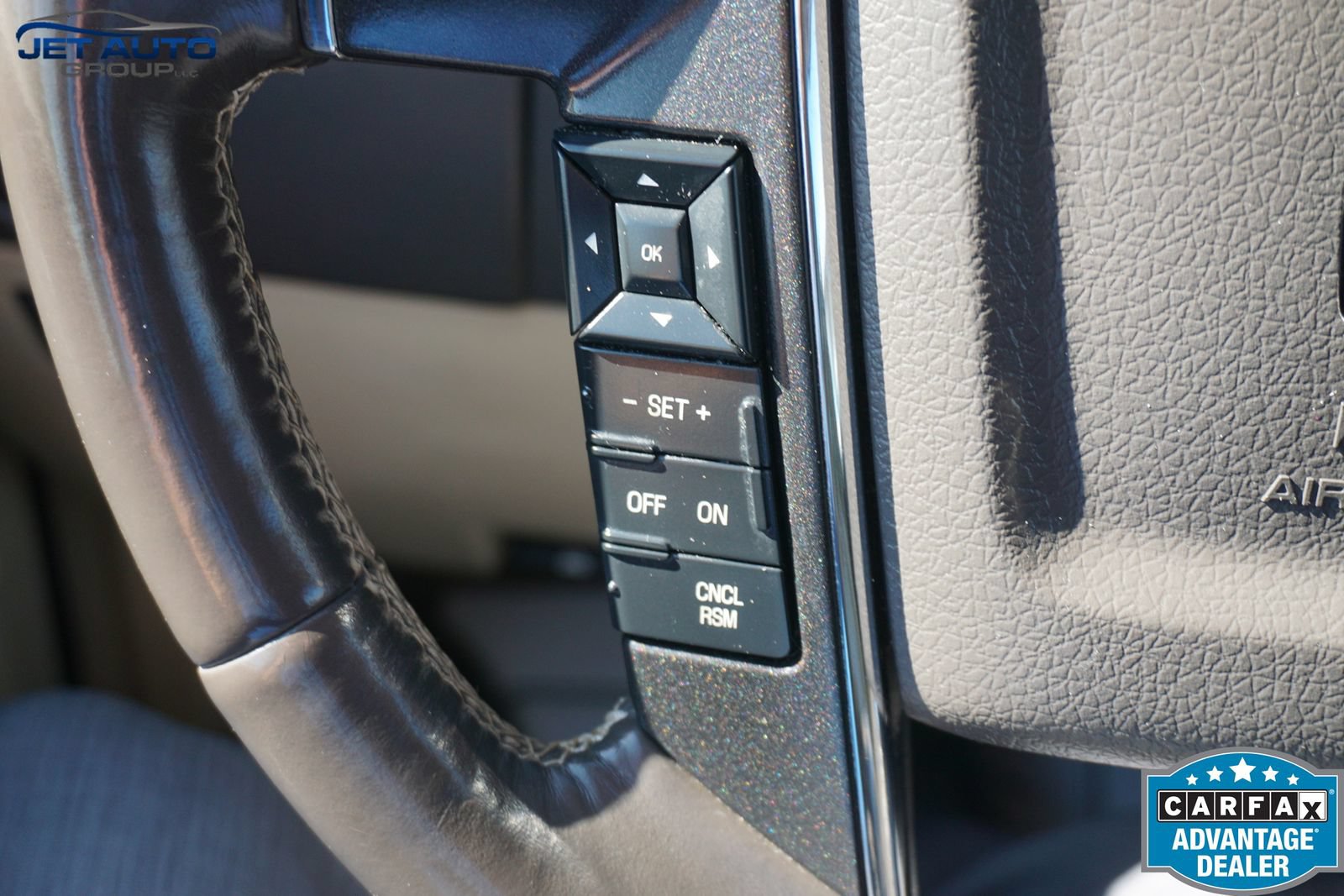 Used 2015 Lincoln Navigator 4WD w/ Equipment Group 101A Reserve image 44